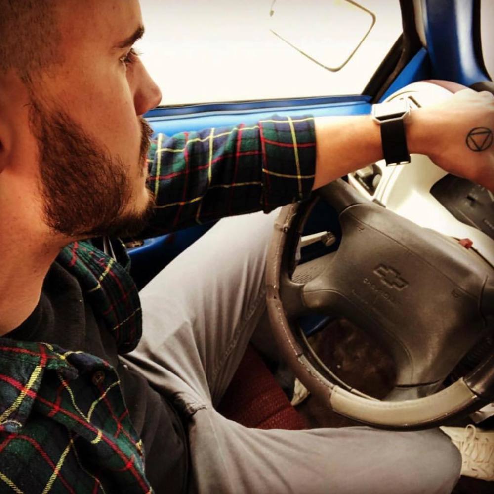 Meet your Posher, Logan